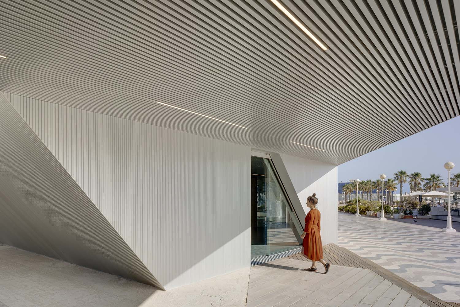 Nuevas oficinas de turismo de Alicante.